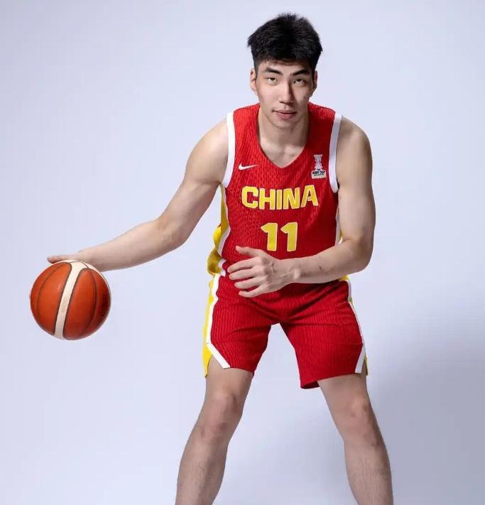 开云体育入口-欧联赛后走向成谜，深圳男篮队长鼓劲，震撼外界，纪律约束更严格的简单介绍